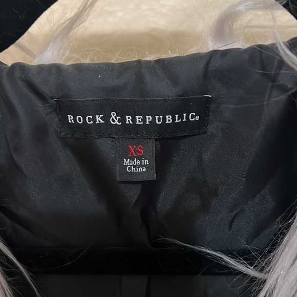 Rock and Republic gray and black fur vest - Picture 2 of 3